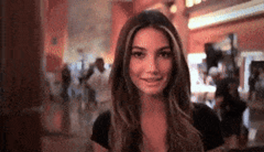 Chanel Iman Lily Aldridge GIF