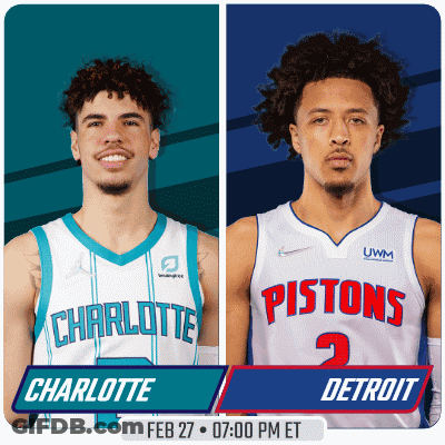 Charlotte And Pistons Playing Game GIF