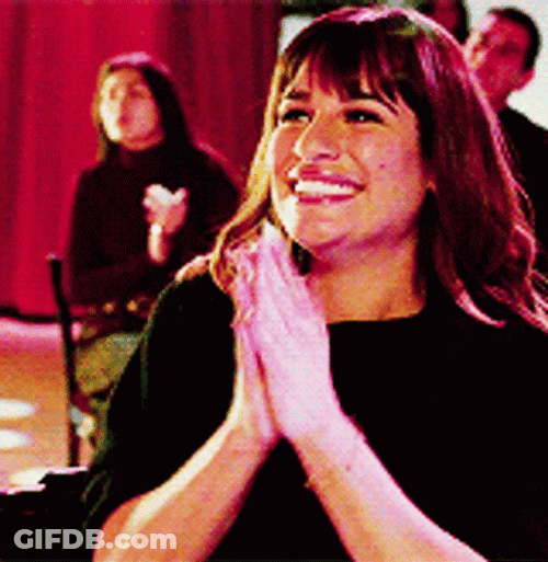 Cheering Glee Rachel Berry Aplausos GIF