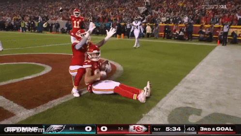 Chiefs Vs Eagles Football Game GIF