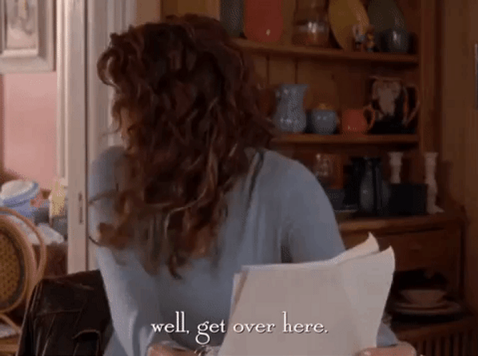 Chow Lauren Graham GIF