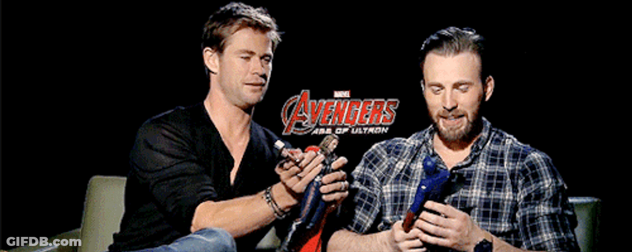Chris Hemsworth Playimg Model Thor GIF