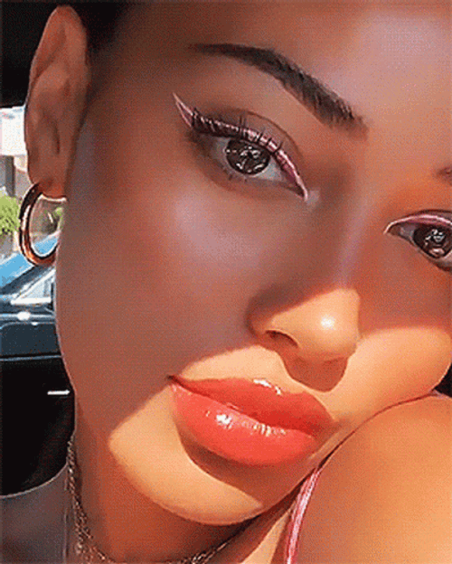 Cindy Kimberly Beautiful Girl Selfie GIF