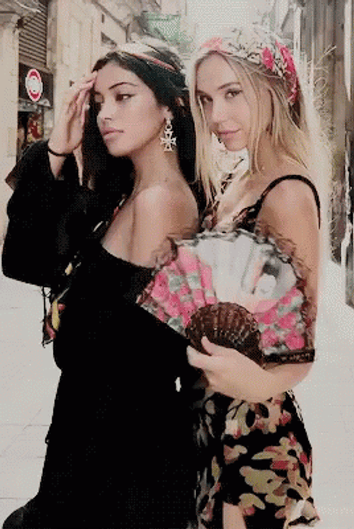 Cindy Kimberly Model Pose GIF
