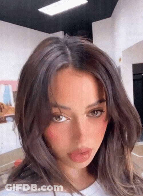 Cindy Kimberly Selfie Zoom In GIF