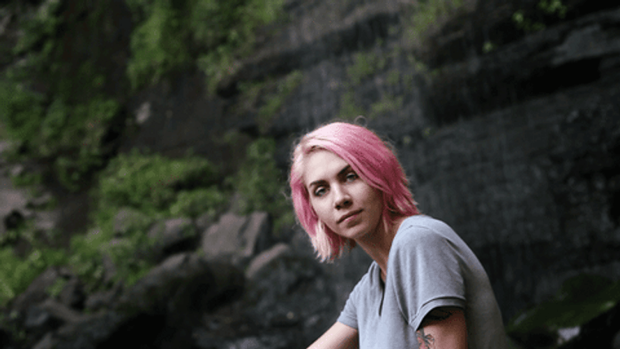 Cinemagraph Pink Hair GIF