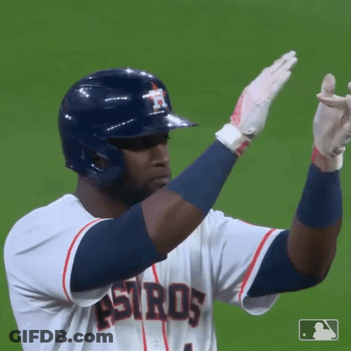 Clapping Yordan Alvarez GIF