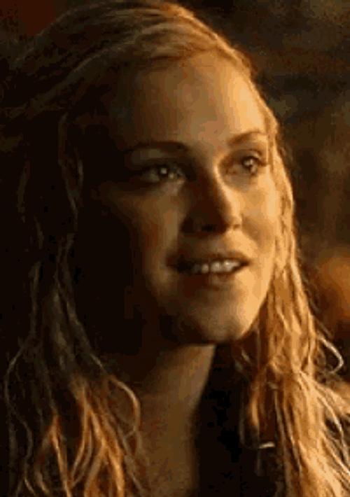 Clarke Griffin Smile GIF