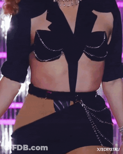 Close Up Drag Queen Xtecrystali GIF