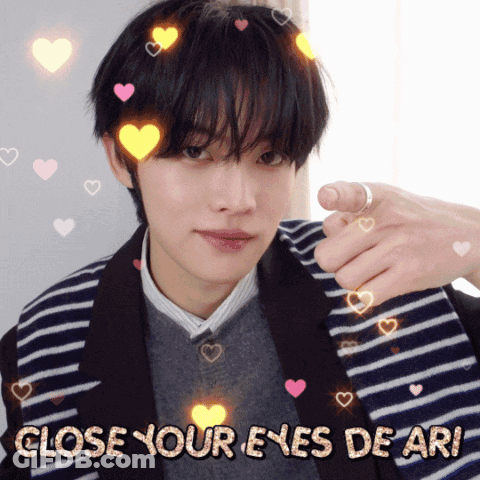 Close Your Eyes De Ari Person GIF