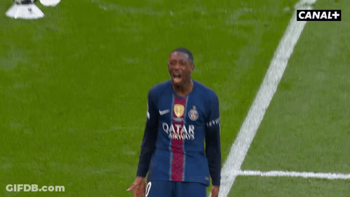Clown Fish And Shrimp With Viola He Is Clean GIF
