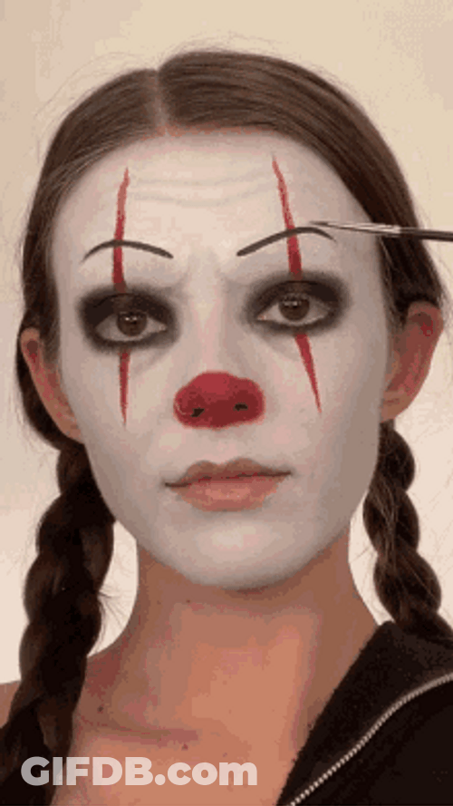 Clown Makeup Cosplay Face Paint Piper Nelson GIF
