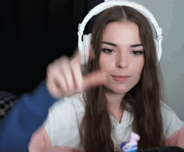 Clown Shoes Gamer Girl Gesture Loser Tongue Out GIF