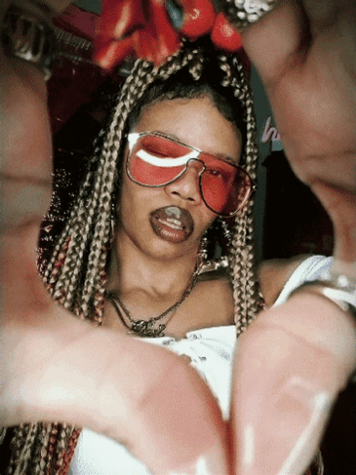 Counting Money Snatch 90S Girl GIF