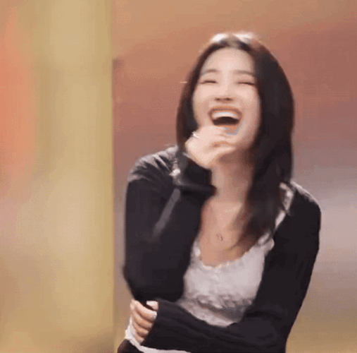 Cracking Up GIDLE Jeon Soyeon GIF