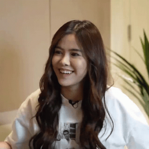 Cracking Up Melisa Hartanto GIF