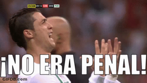 Cristiano Ronaldo Quejándose Y Llorando En El Campo GIF