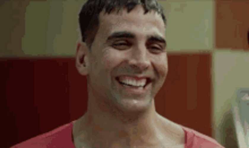 Crying Laughing Akshay Kumar De Dana Dan GIF