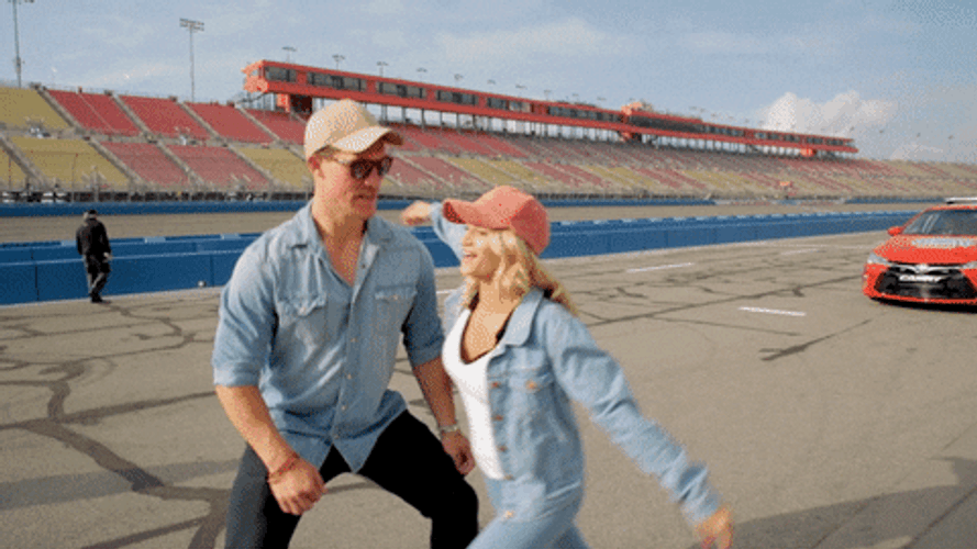 Cute Couples Jumpshot GIF