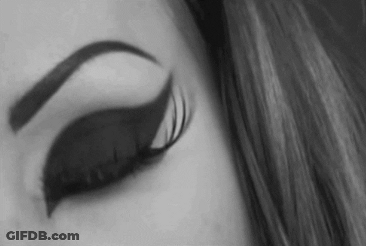 Cute Girly Cats Eye Make Up Look GIF