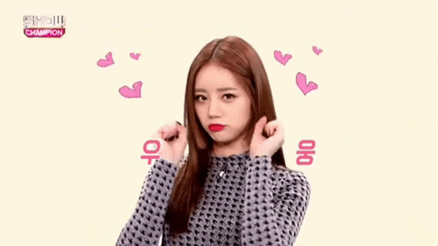 Cute Hyeri Pouting Hearts GIF