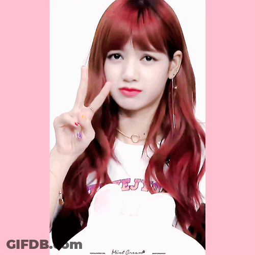 Cute Lisa Manoban Of Blackpink Peace Sign GIF