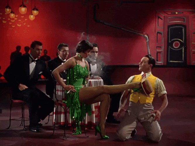 Cyd Charisse Sexy Legs Gene Kelly GIF
