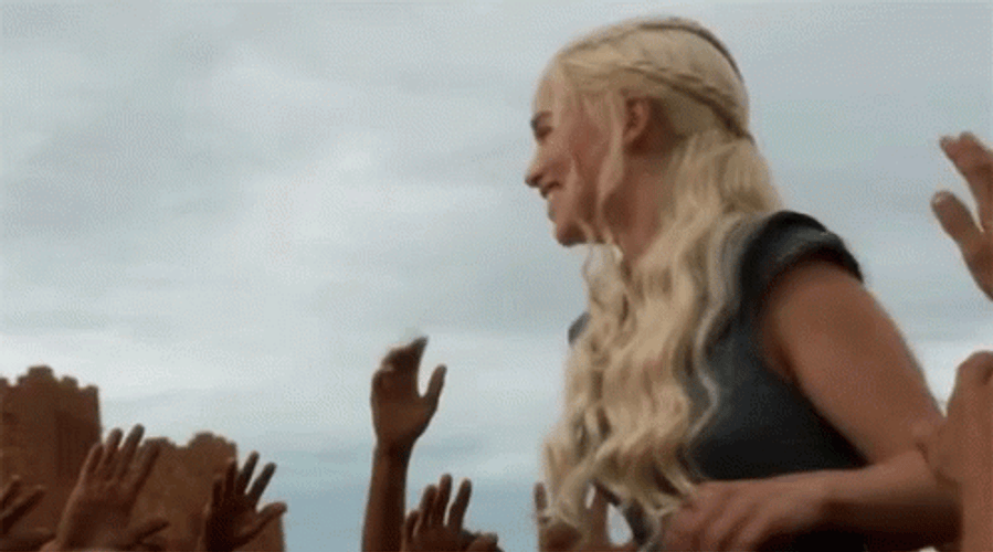 Daenerys Targaryen Emilia Clarke Loved By People GIF