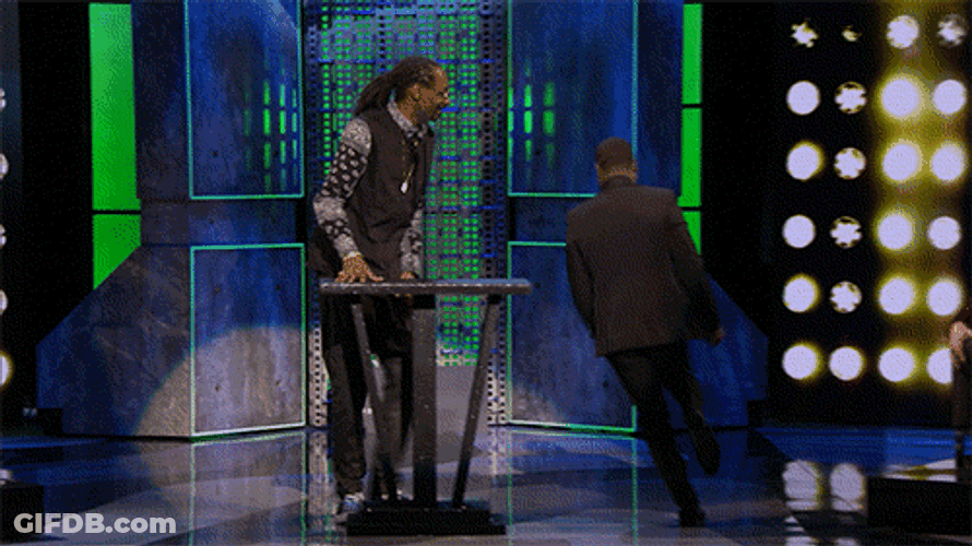 Damn Kevin Hart Running On The Stage GIF