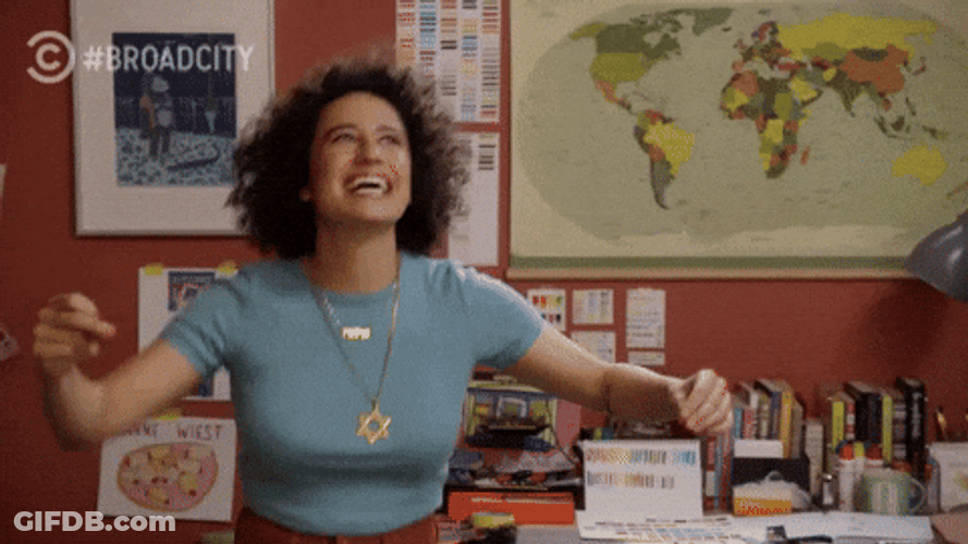 Dancing Ilana Glazer Yaaas GIF
