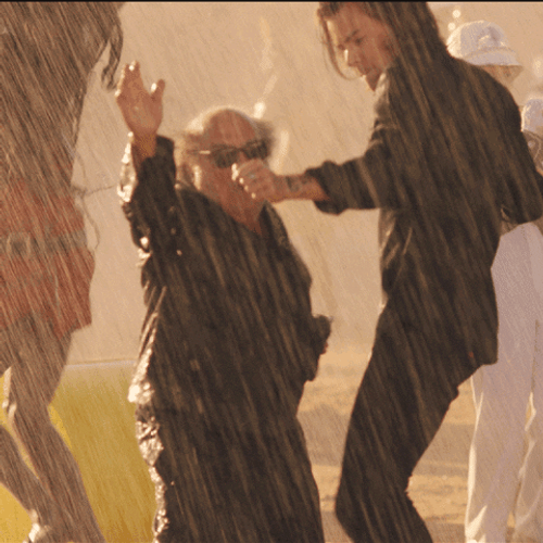 Danny Devito Jim Carrey Dancing In Rain GIF