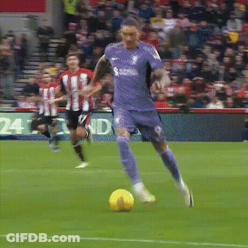 Darwin Núñez Hit Goal GIF