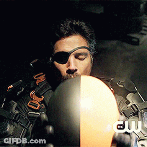 Deathstroke Mask GIF