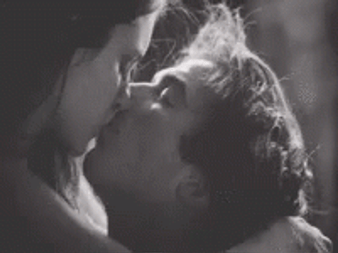Delena Vampire Diaries Hot Passionate Kiss Vintage GIF