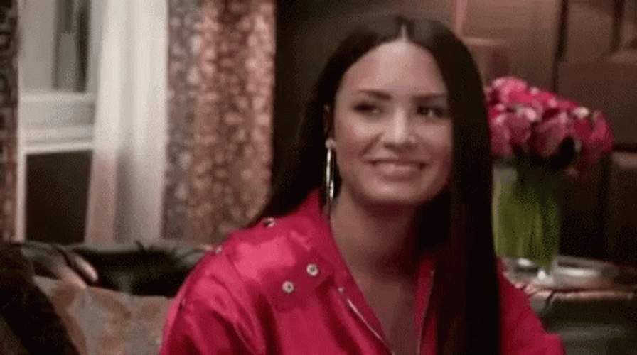 Demi Lovato Pointing Aggreeing GIF