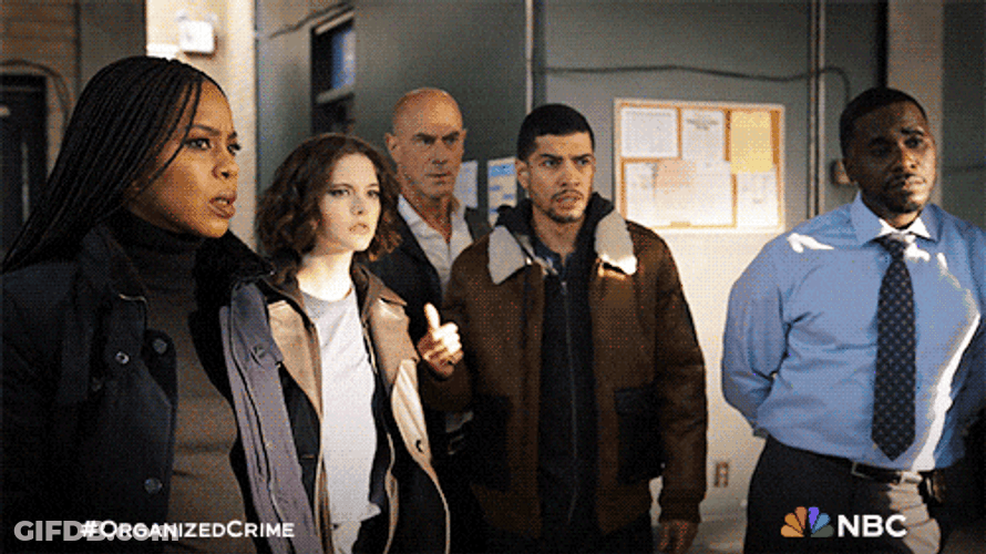 Detective Elliot Stabler Walk In GIF