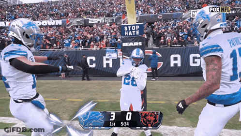 Detroit Lions Vs Chicago Bears Football Game GIF