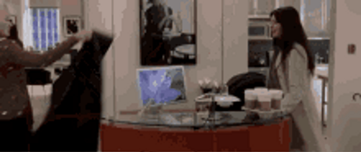 Devil Wears Prada Throwing Bag Miranda Priestly GIF
