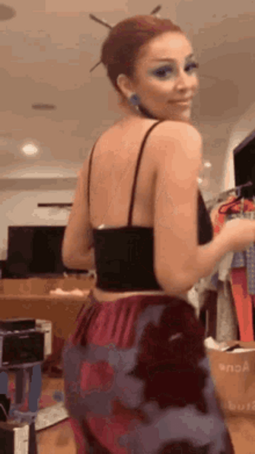 Doja Cat Wiggle Butt Hot Twerk GIF