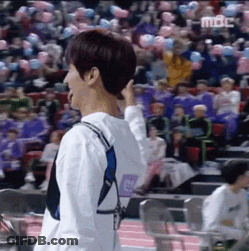 Dokyeom Seventeen GIF