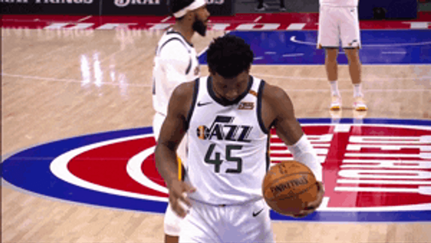 Donovan Mitchell Dribble Breathe GIF