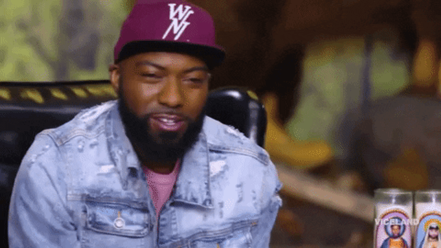 Double Take Desus Nice Mero Scared GIF