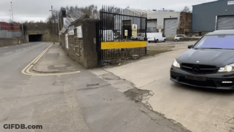 Drifting Mercedes-Benz C-Class Amg GIF