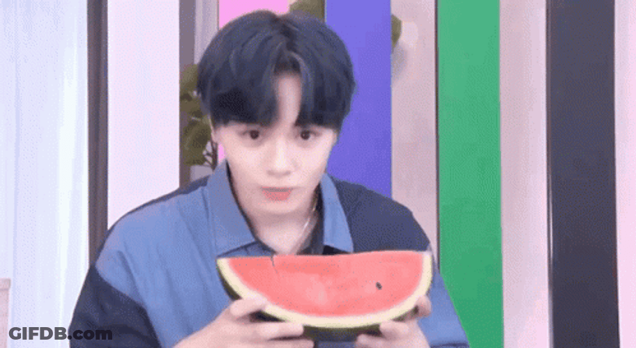Eating Watermelon JO1 Tsurubo Shion GIF