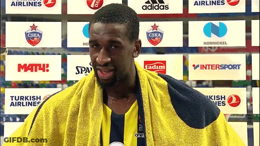 Ekpe Udoh Show Peace Sign For Pose K Bye GIF
