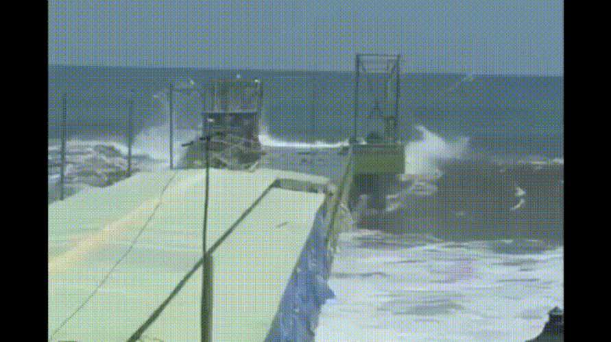El Salvador Tsunami GIF