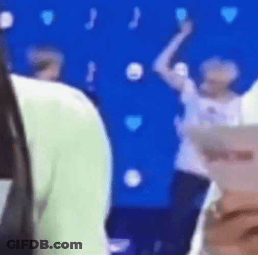 Elaine Dance Hamdi Mario GIF