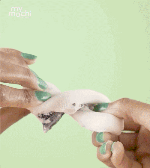 Elastic Chewy Mochi Twisted GIF