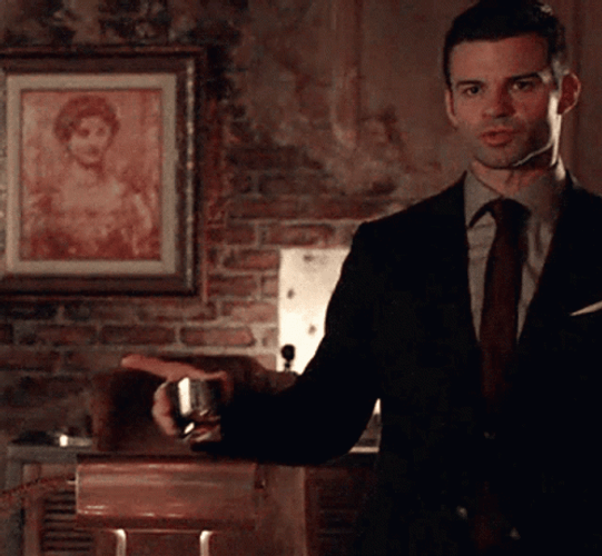 Elijah Mikaelson Vampire Diaries Finger Pointing GIF