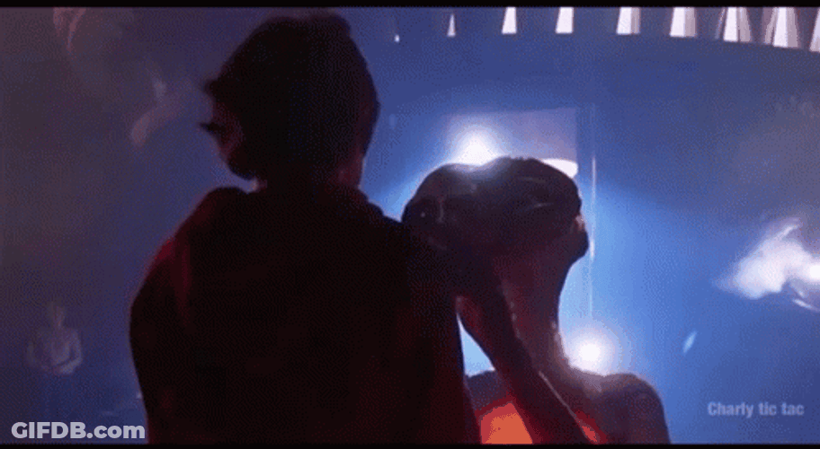 Elliot Hugging Et With A Best Goodbye GIF